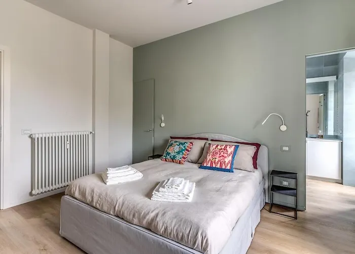 2 Bedroom Flaminio Vignola Apartment