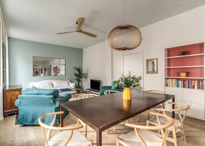 2 Bedroom Flaminio Vignola Apartment *
